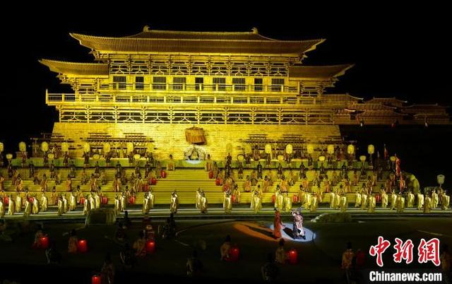 图为《文成公主》大型实景剧第十三季演出现场。李林 摄