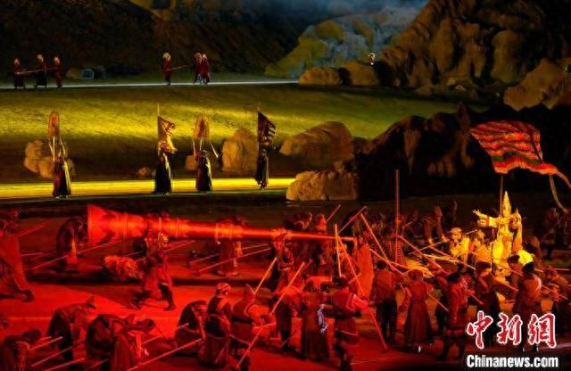 图为《文成公主》大型实景剧第十三季演出现场。李林 摄