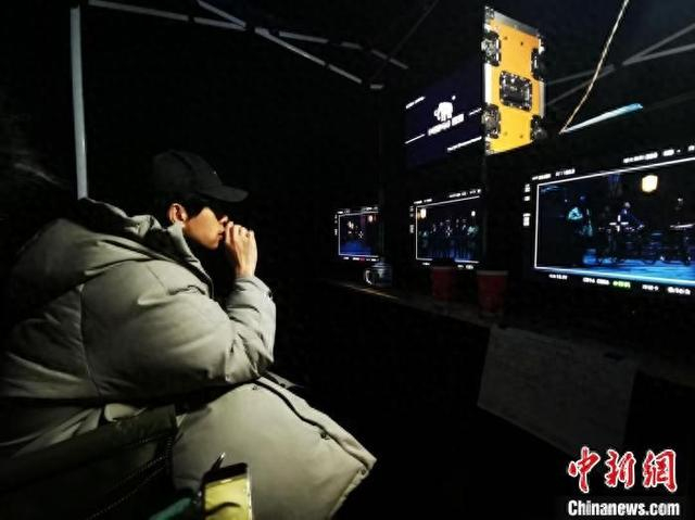 冯勇沁在片场。受访者供图