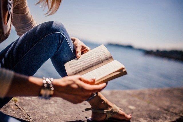 人生之路最正确的行走方式，就是主动去转化自己所经历的一切…