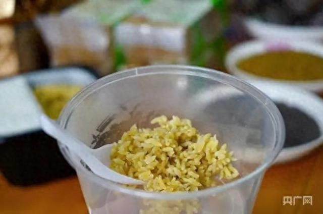 煮好的土豆米。来源：央广网 