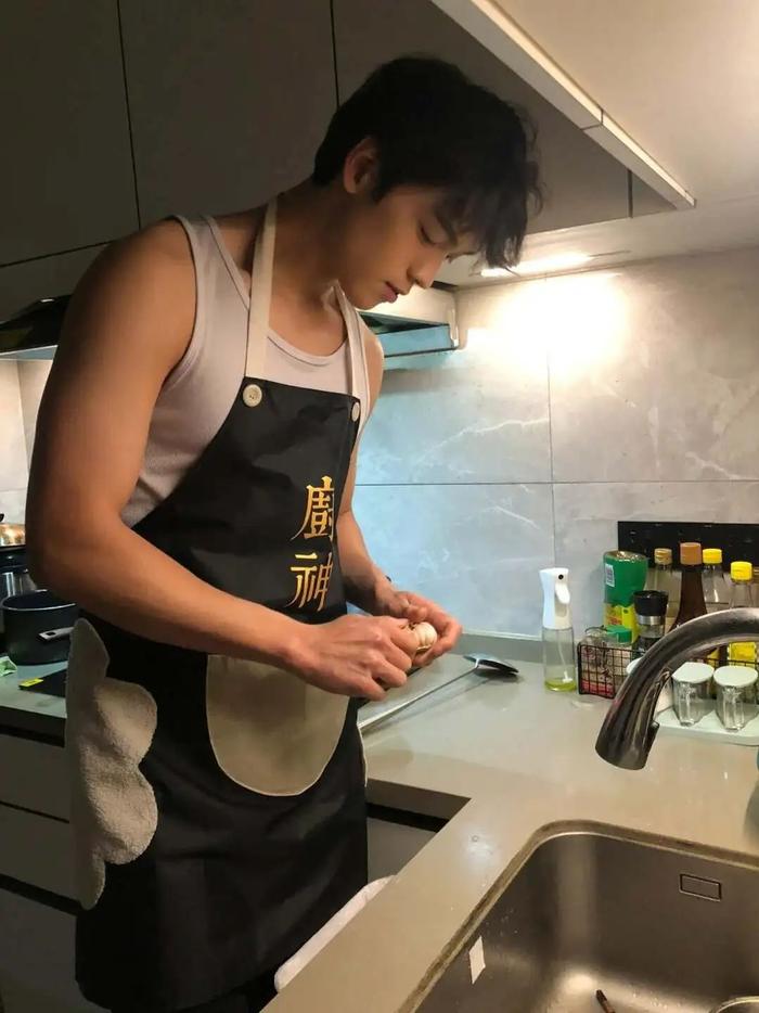 女生眼中最具性张力的伴侣，都具备这个特质