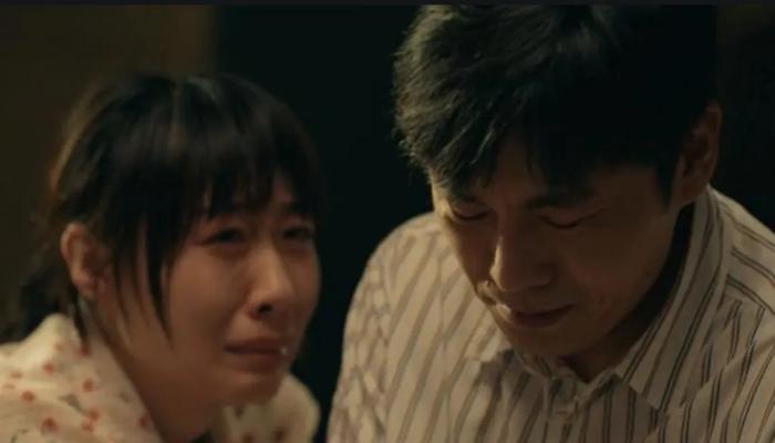 35岁长相普通三婚女：奶狗使我充满活力