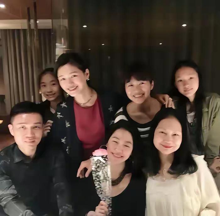 小S精明策略影响大S婚姻，姐妹关系暗藏复杂纠葛