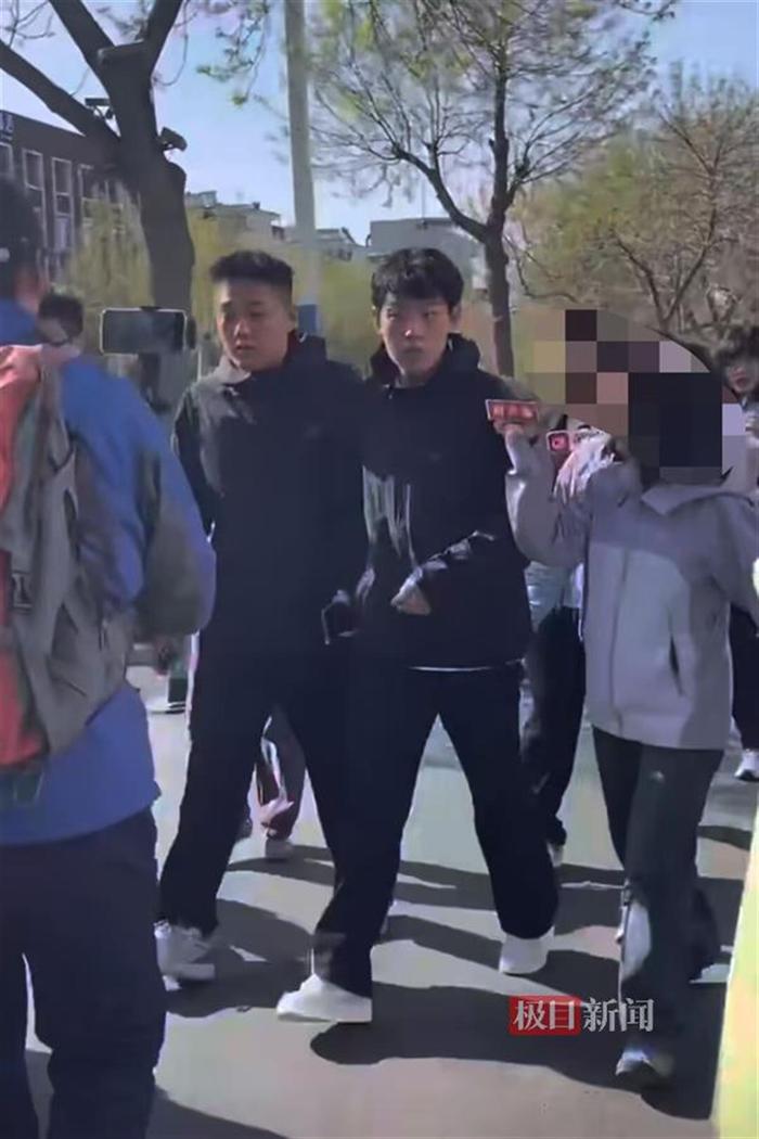 佩德里身價重回1億歐，成巴薩現(xiàn)在第二位億元先生