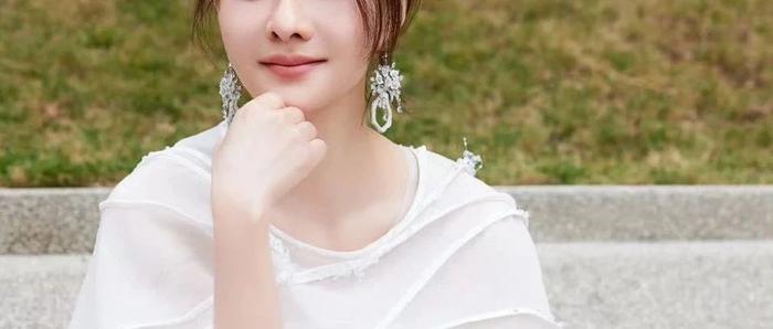童年女神，全网翻车了……