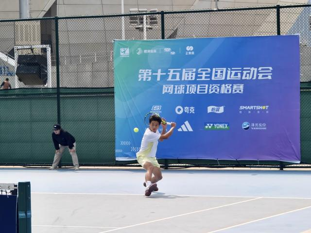 何昊隆比赛中。广西球类运动发展中心供图