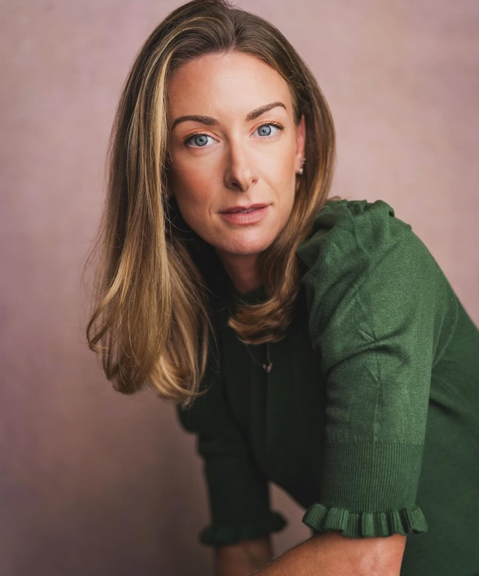 维尔玛·凯利由劳拉·泰瑞尔（LauraTyrer）饰演