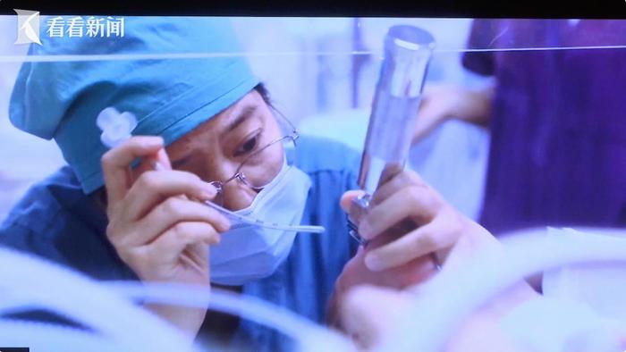 国家卫健委：二三级公立综合医院要普遍设立儿科