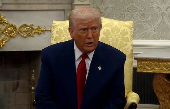 特朗普7日在白宫回答记者提问，继续为关税政策辩护。&nbsp;视频截图