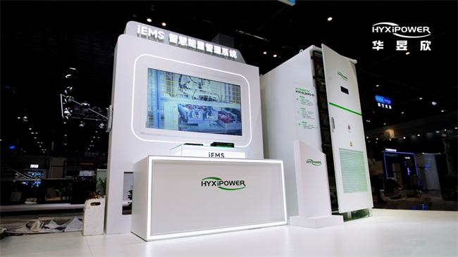 华昱欣工商业储能产品展示区，图片来源：企业供图