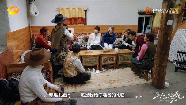 在离别之际，傅铂涵“闹闹”收获了来自山区每一个孩子最为真挚的情谊