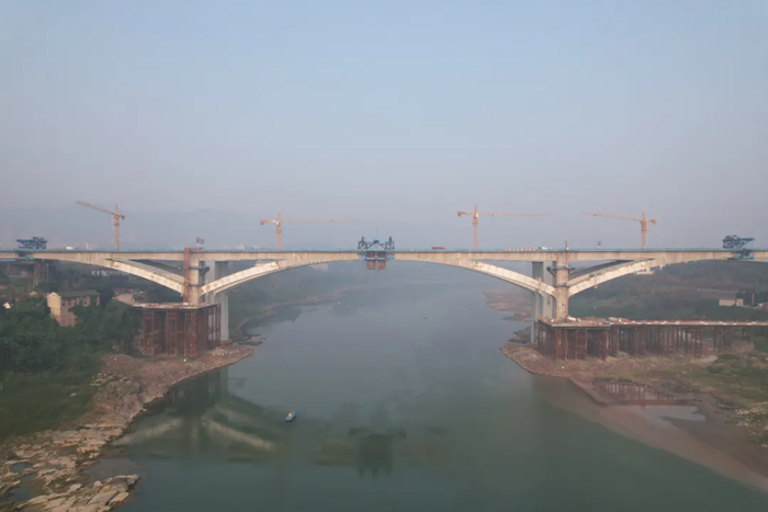 轨道交通15号线二期建设现场。图源：重庆住建