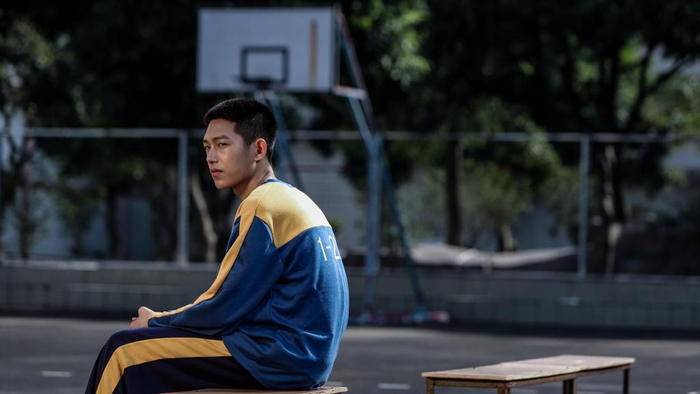 王锵在《十九岁，一切会更好》里饰演的邵新