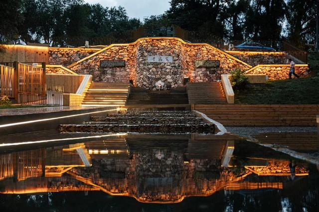 东乌素图村的幸福泉。（资料图）