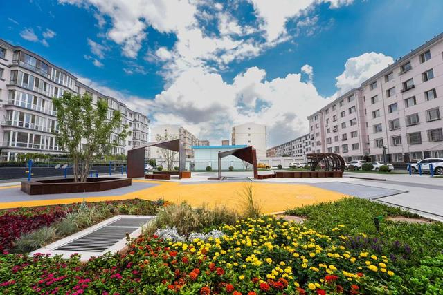 改造后的呼钢小区。（资料图）