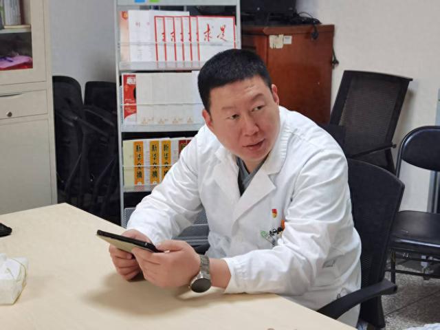 引发热议的双相情感障碍是什么？应注意与抑郁症区分