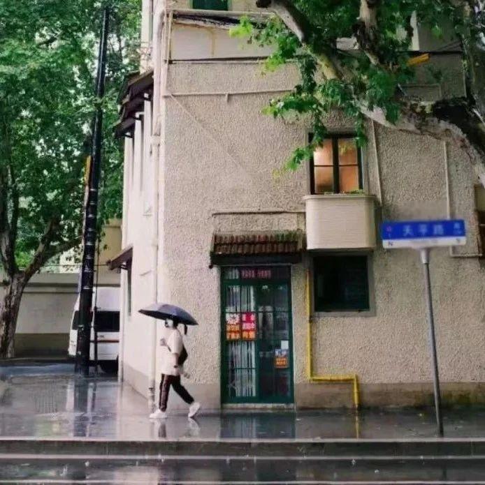 别将青少年的这种“不开心”当成是叛逆