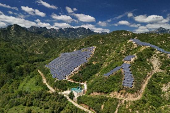 平山营里10千伏兆瓦级新型电力系统示范工程。霍晓娟摄