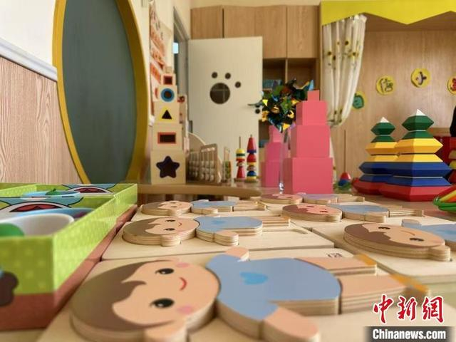 图为童趣满满的“专属玩具房”。 戴文昌 摄