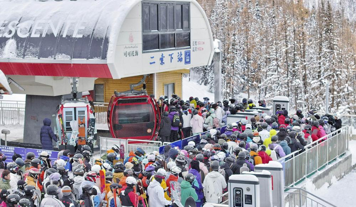 图片来源：新华社