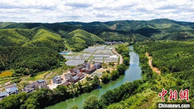 郴州西河风光带。苏仙区委宣传部供图