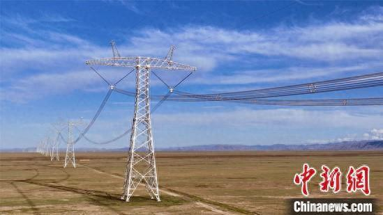 准东—皖南±1100千伏特高压直流输电工程。马元 摄