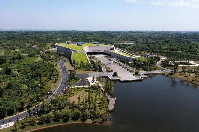 图说：南昌汉代海昏侯国遗址公园。图/视觉中国