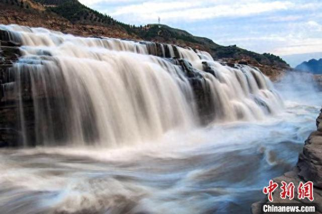 图为黄河壶口瀑布美景。霍勇 摄
