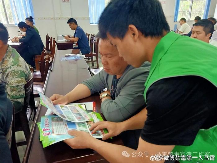 早安问候愿你清晨阳光照亮梦想之路