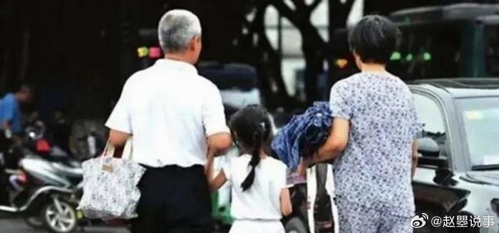 国内生育率靠60后70后执念支撑，网友称人口减少将缓解资源压力