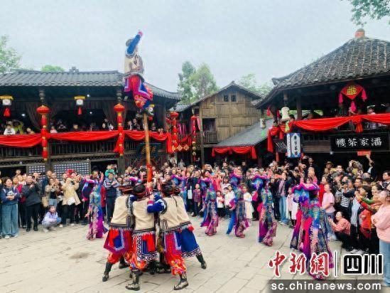 羌族特色运动。 北川县委宣传部供图