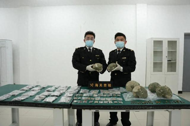 图片来源：“海关发布”微信公众号