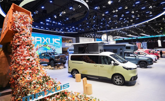 上汽大通数款车型出口海外市场。受访者供图