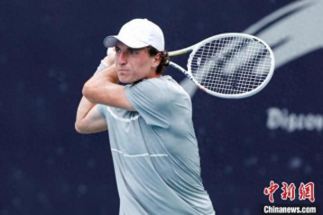 赛场上的卡奇马佐夫。赛事组委会 供图