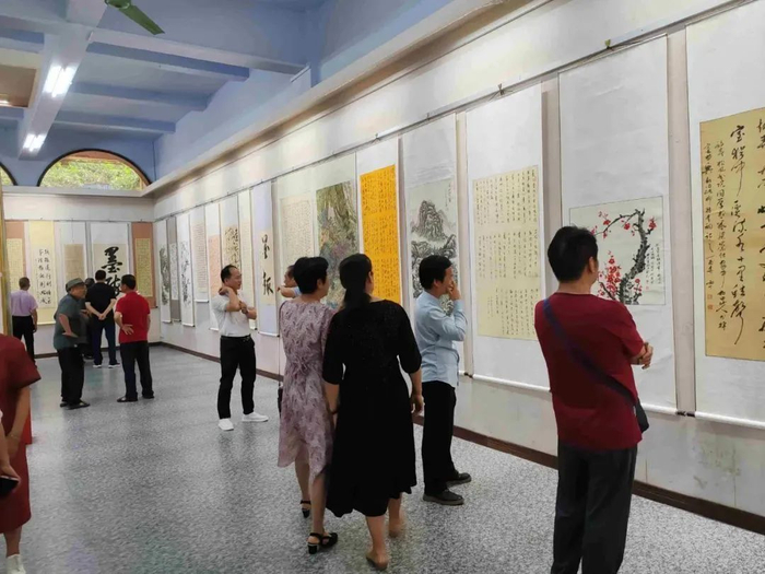 迎“五一”彩墨颂辉煌书画展活动