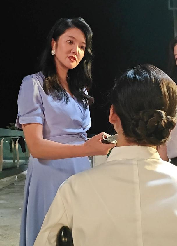 目露凶光的“反派妈妈”