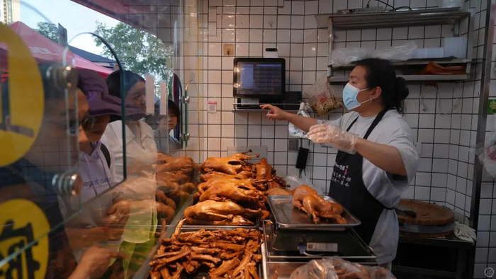 荣昌卤鹅彻底火了