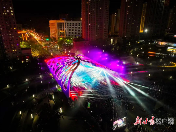 河州牡丹文化嘉年华活动启动。