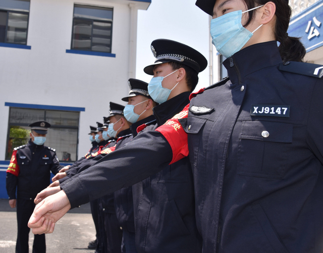 中国公安系统中，铁路公安和普通公安，有什么本质上的区别？|垂直管理|违法行为|刑事案件|公安部|刑事犯罪_新浪新闻