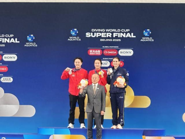 自贡籍选手陈佳夺得世界泳联跳水世界杯女子三米板跳水冠军（图片来源：自贡融媒）