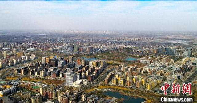 图为3月28日航拍的雄安新区容东片区。刘光昱 摄