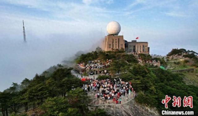 安徽黄山风景区+宏村2日游（探秘中国世界自然文化双遗产+打卡徽