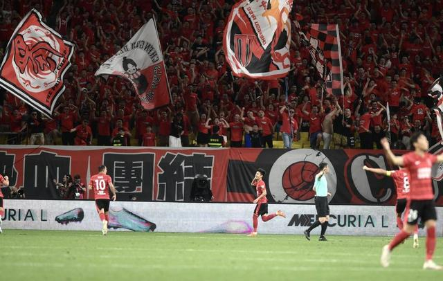 韦世豪下半场破门。陈羽啸摄