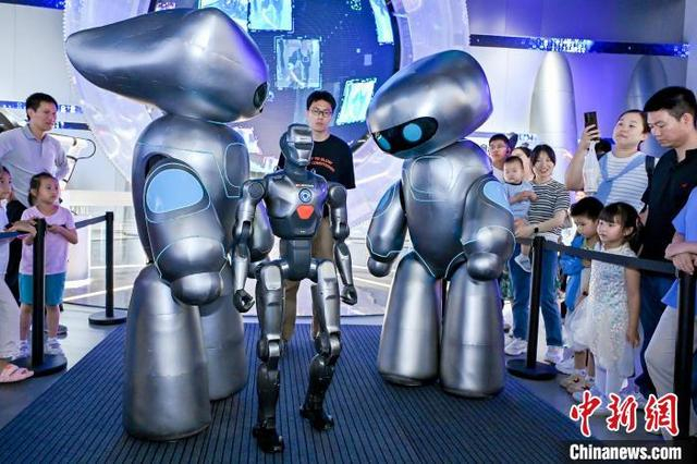 五一假期开馆的深圳科技馆一角。深圳科技馆 供图