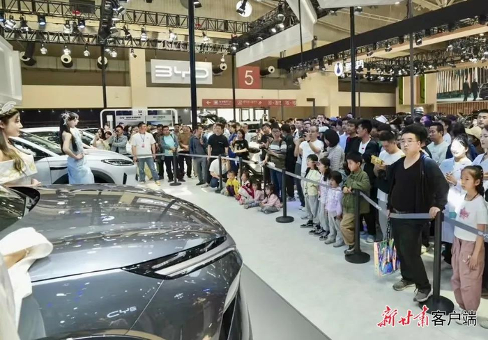 第十四届甘肃（兰州）国际汽车博览会现场。