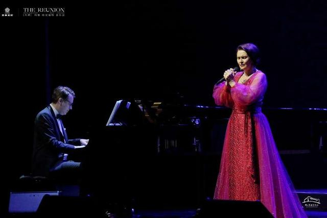 演出现场。受访者供图