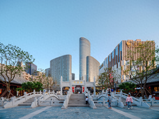 古色古香的文庙街区与周边的现代建筑和谐融为一体。 徐州市委宣传部供图