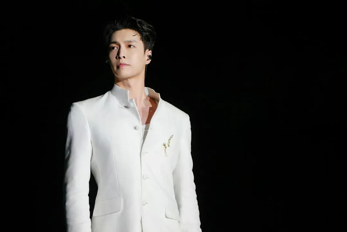 图源 张艺兴工作室