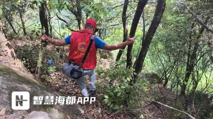 搜救工作仍在紧张进行中